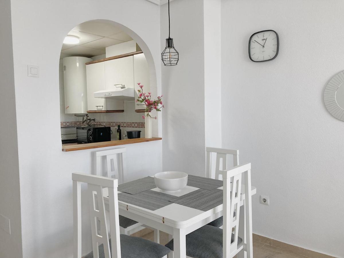 Marina Apartment Beach Εστεπόνα Εξωτερικό φωτογραφία